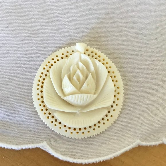 Hand Crafted Jewelry - Hand Carved 3D Lotus Flower Pendant Charm 1-3/8" Boho Jewelry